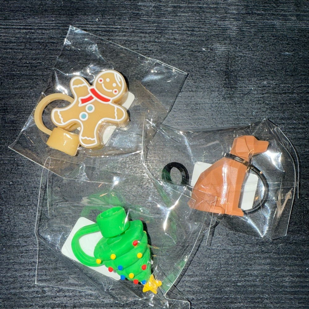 Set of 3 straw toppers, NWT